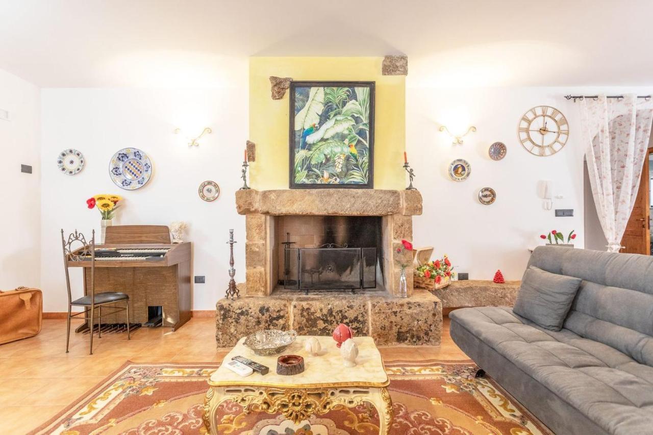 Villa Stracca Con Ampio Spazio Esterno Capilungo Exteriör bild