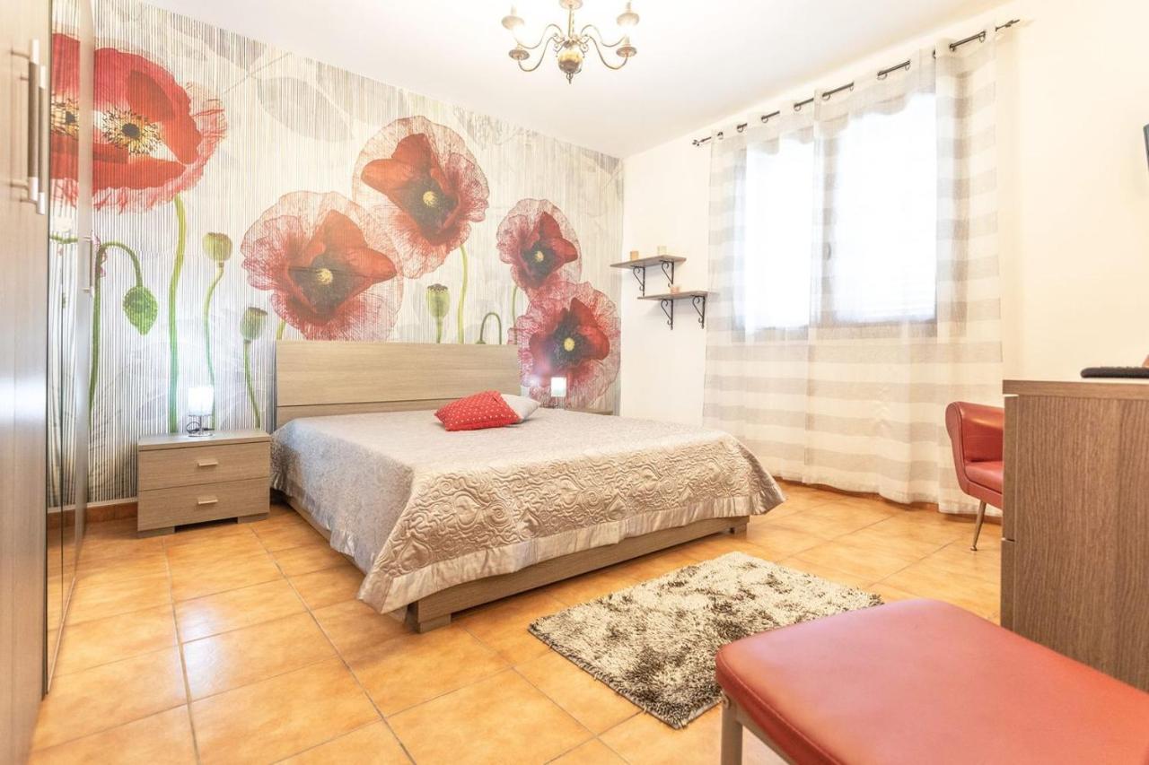 Villa Stracca Con Ampio Spazio Esterno Capilungo Exteriör bild